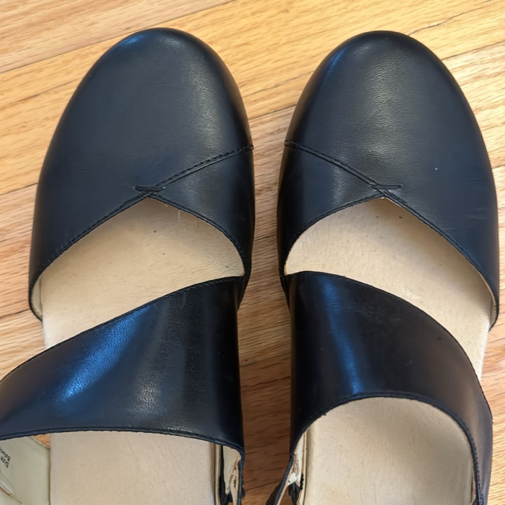 Dansko Clogs, Size 41 - image 5